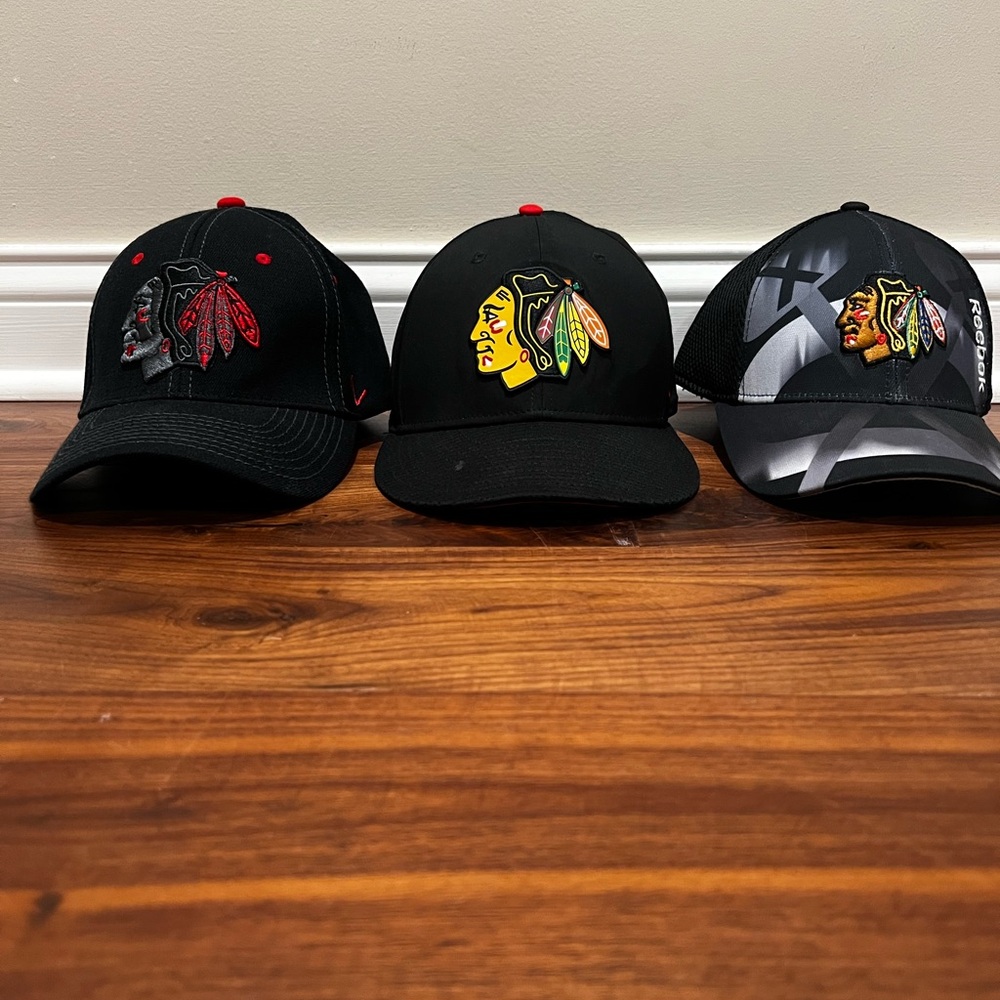 NWOT 3 Chicago Blackhawks Youth Hats